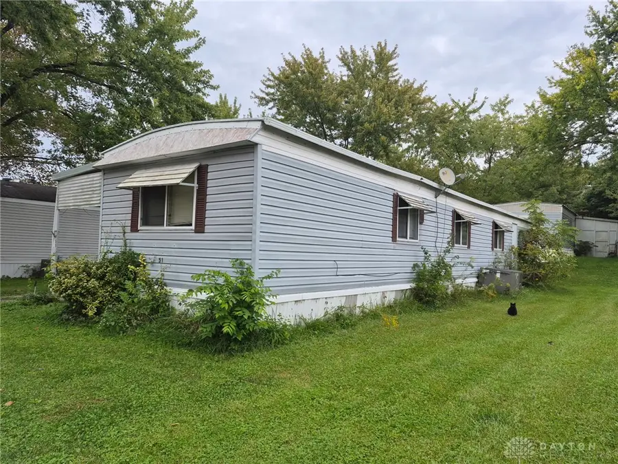 51 Estate Dr., Brookville, OH 45309 - #2