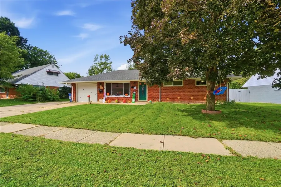 5641 Shady Oak Street, Huber Heights, OH 45424 - #3