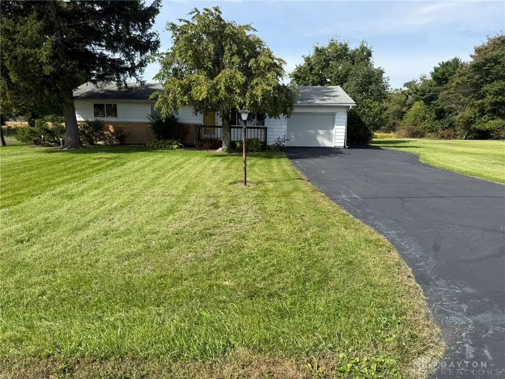 1571 Clayton Road, Brookville, OH 45309 - #1