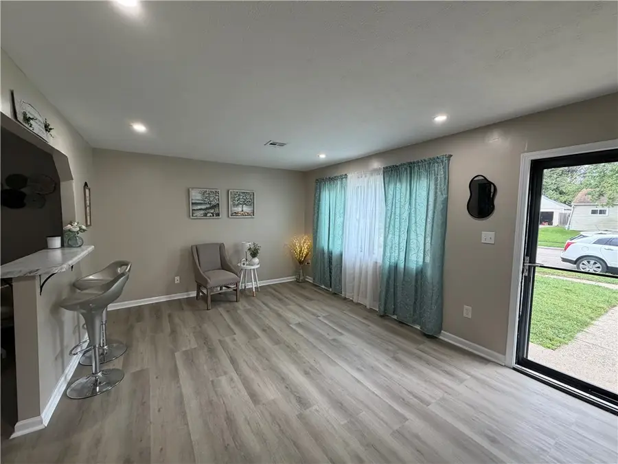15 Thornton Drive, Fairborn, OH 45324 - #3