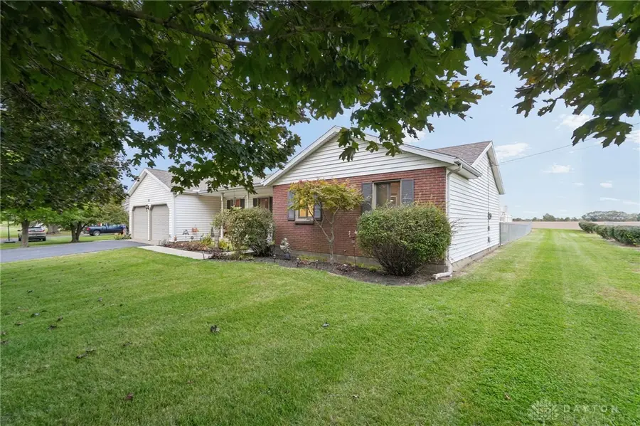 5800 Middle Urbana Road, Springfield, OH 45502 - #2