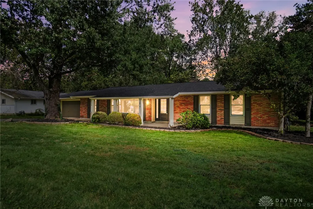 2427 Portage Path, Bellbrook, OH 45305 - #1