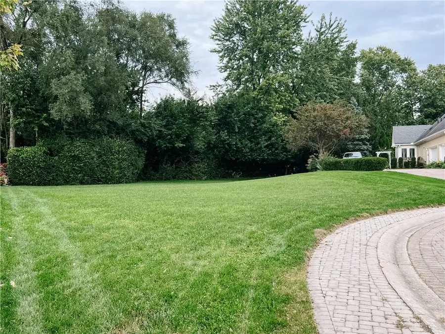 5725 Stone Lake Drive, Centerville, OH 45459 - #2