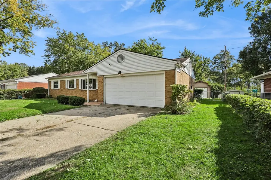 7106 Chatlake Drive, Huber Heights, OH 45424 - #2