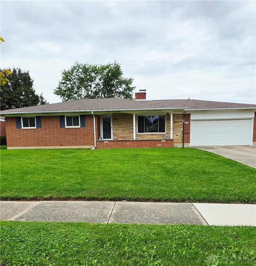 406 E Edgewood Street, Sidney, OH 45365 - #3