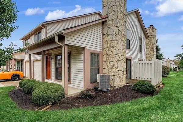 1442 Sanzon Drive, Fairborn, OH 45324