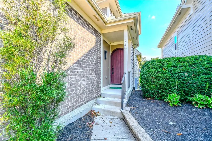 238 Pointe Oakwood Way, Oakwood, OH 45409 - #2