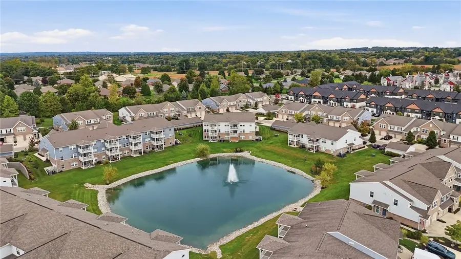 85 Old Pond Road, Springboro, OH 45066 - #3