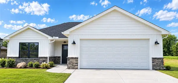 211 Cobblestone Trail, Eaton, OH 45320
