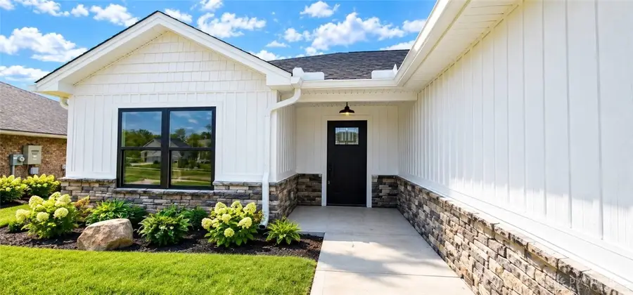 211 Cobblestone Trail, Eaton, OH 45320 - #2