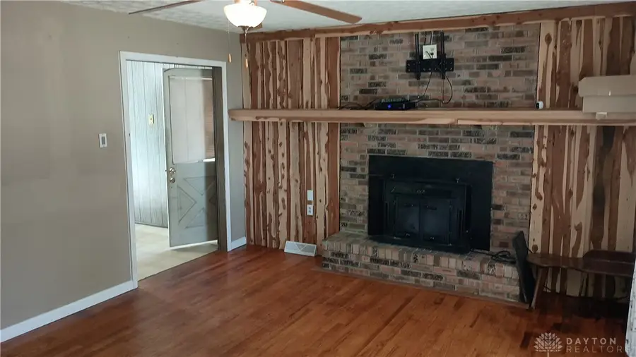 184 Ellington Road, Riverside, OH 45431 - #3