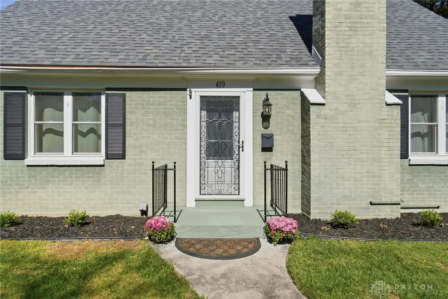 419 Aberdeen Avenue, Oakwood, OH 45419 - #2
