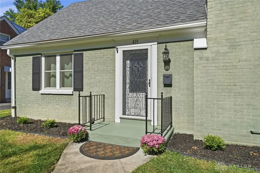 419 Aberdeen Avenue, Oakwood, OH 45419 - #3