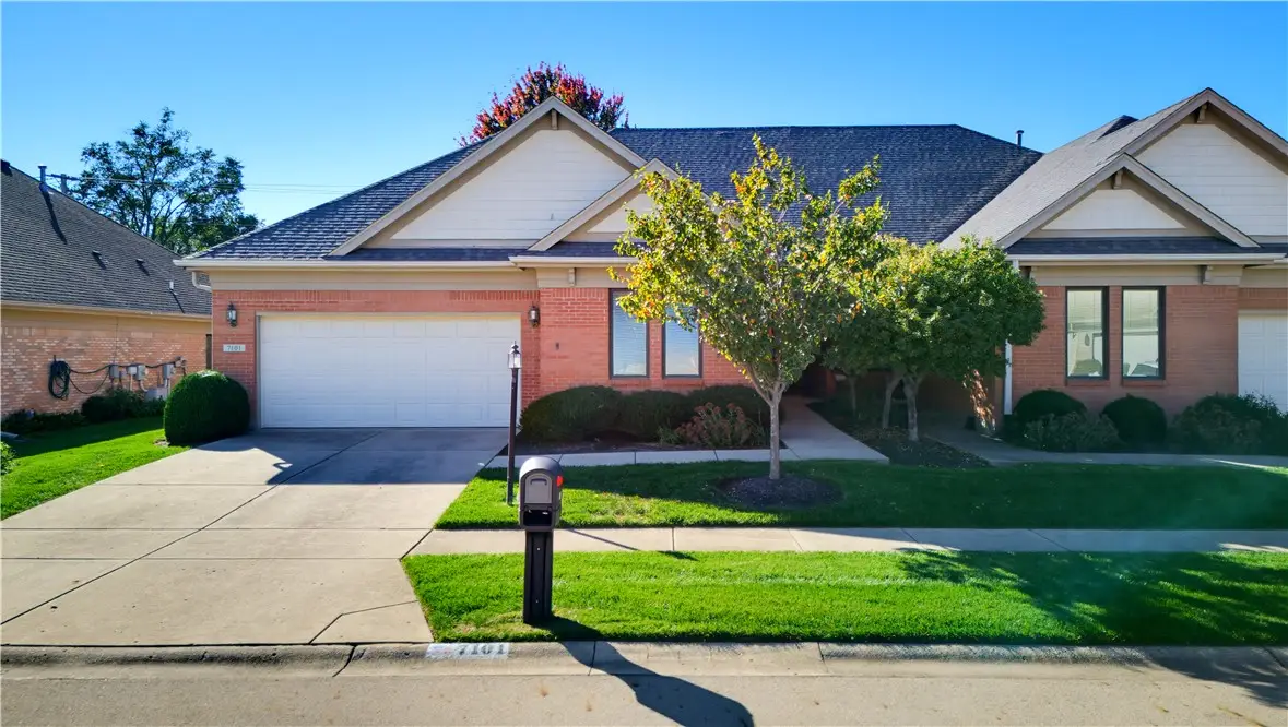 7101 Salem Crossing Place, Englewood, OH 45322 - #1