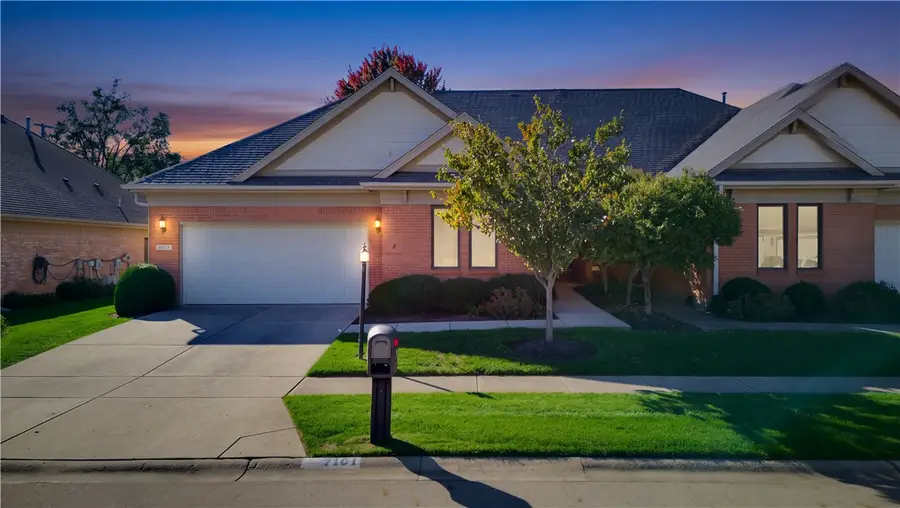 7101 Salem Crossing Place, Englewood, OH 45322 - #2