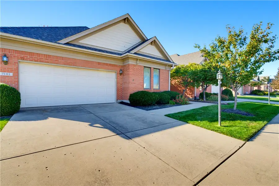 7101 Salem Crossing Place, Englewood, OH 45322 - #3