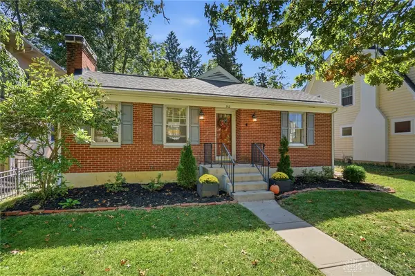 512 Volusia Avenue, Oakwood, OH 45409