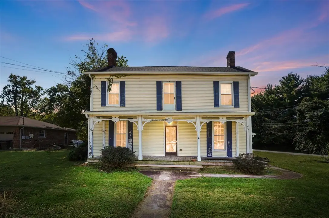 637 W Fosters Maineville Road, Maineville, OH 45039 - #1