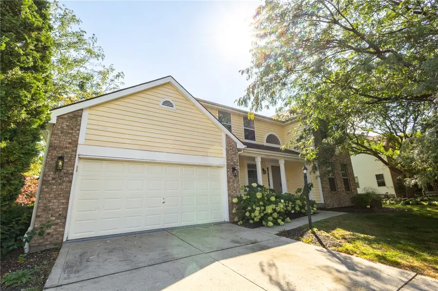 4581 Huntwicke Drive, Hilliard, OH 43026 - #3