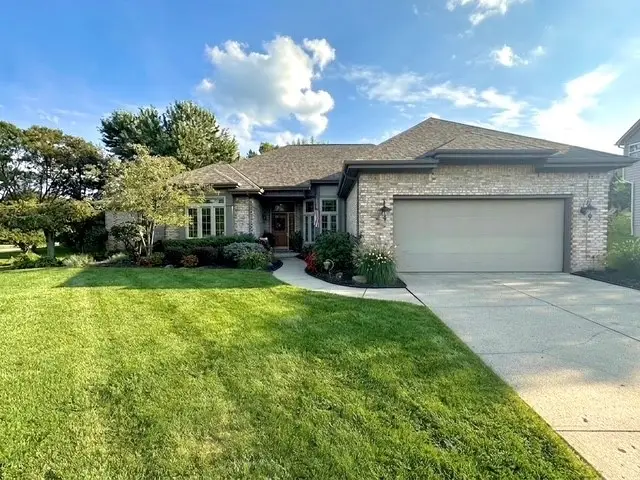 2273 Hunters Ridge Boulevard, Beavercreek, OH 45434 - #1