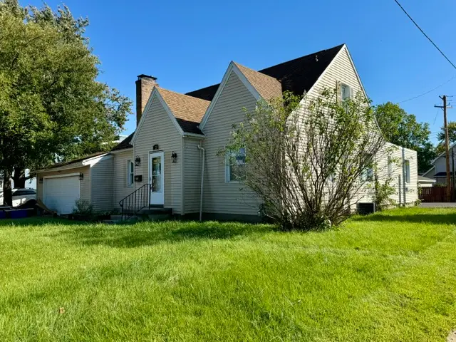 123 Trenton Place, Springfield, OH 45504 - #2