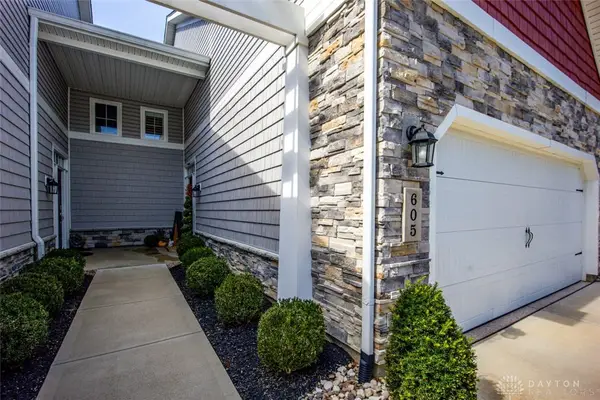 605 Cape Cod Court, Beavercreek, OH 45430