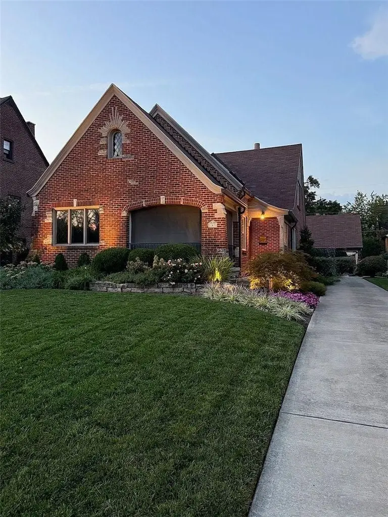 243 Lonsdale Avenue, Oakwood, OH 45419 - #3
