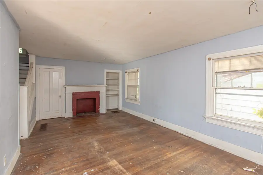 843 Saint Agnes Avenue, Dayton, OH 45402 - #3
