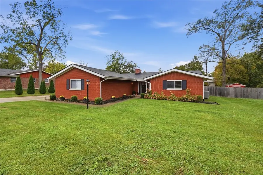 2369 Pine Knott Drive, Beavercreek, OH 45431 - #2