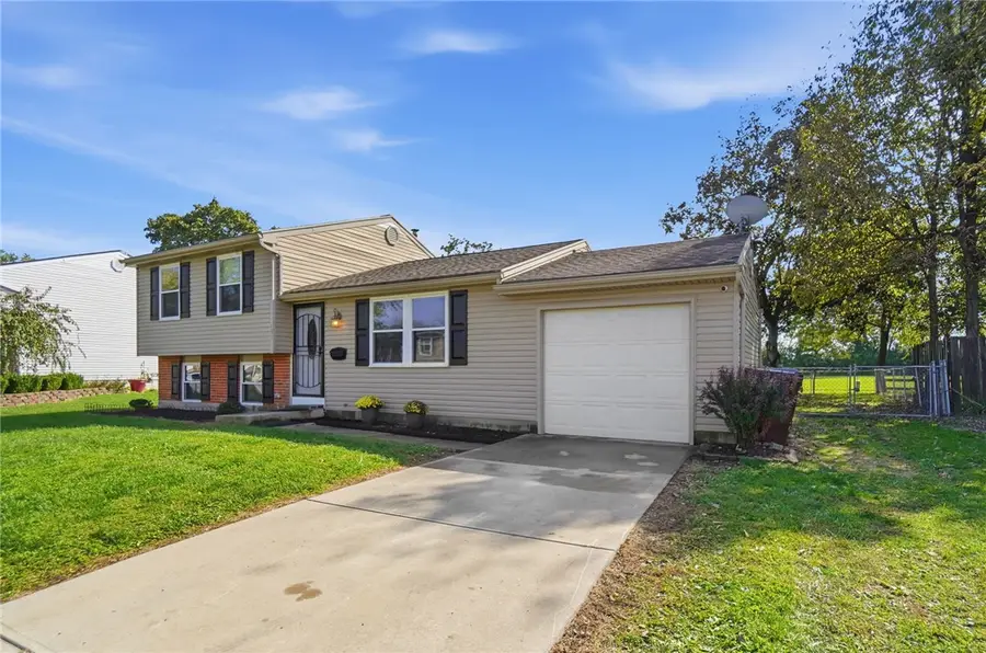 131 Lexington Farm Road, Englewood, OH 45322 - #3