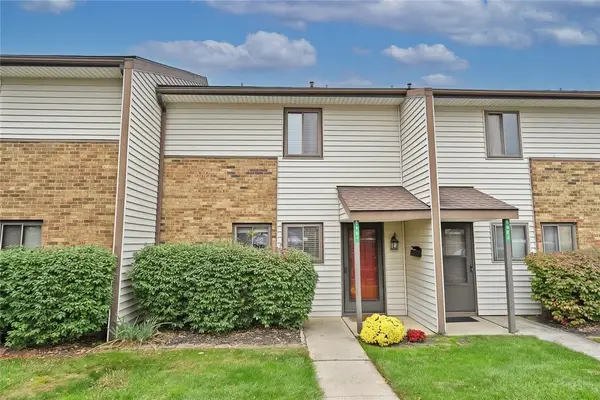 6407 Kindred Square, Dayton, OH 45449