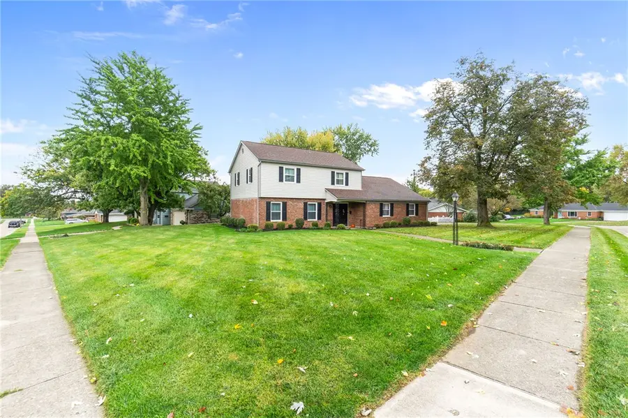 906 Rayberta Drive, Vandalia, OH 45377 - #3