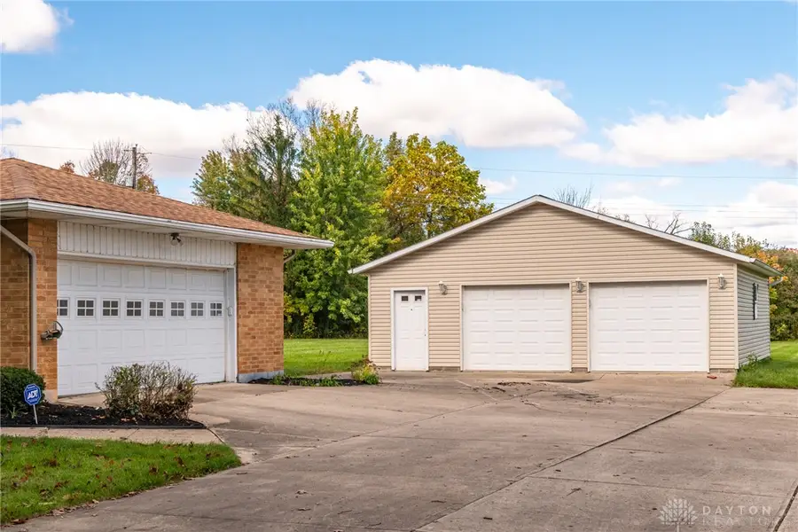 7671 Mark Avenue, Huber Heights, OH 45424 - #2