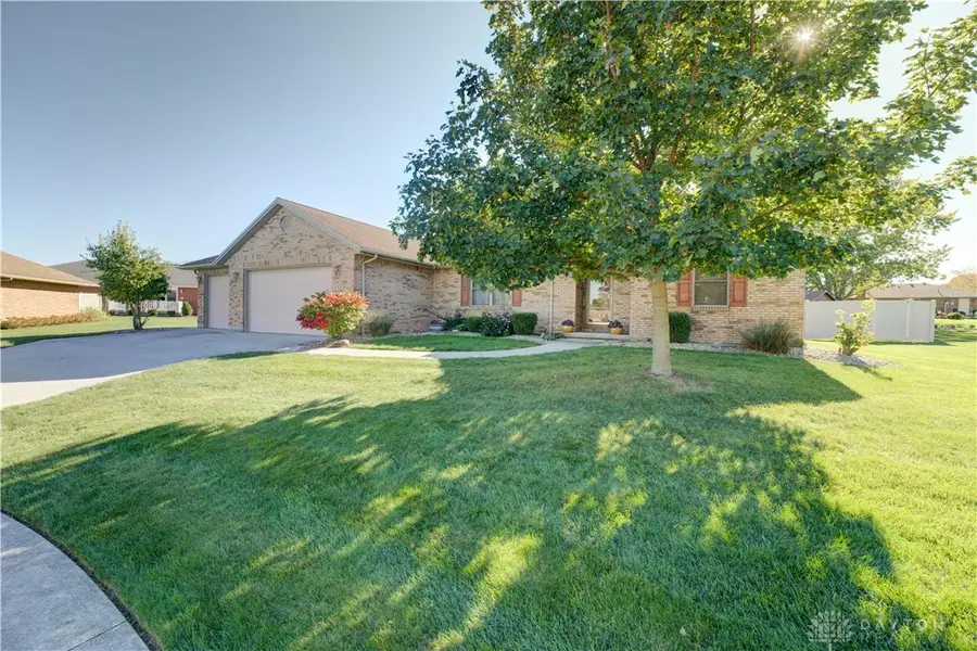 104 Warwick Court, Greenville, OH 45331 - #2