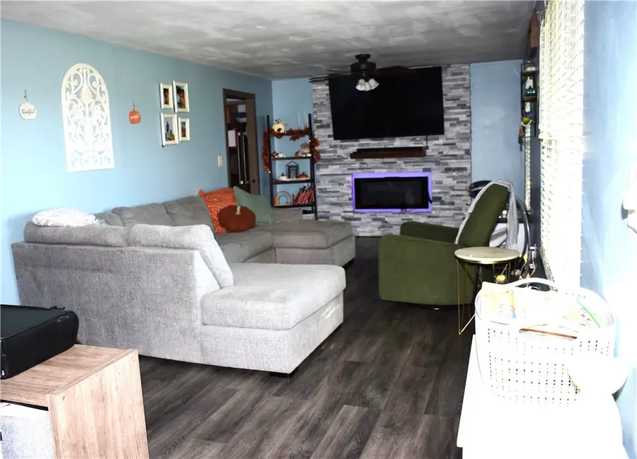 85 W Michaels Road, Tipp City, OH 45371 - #3