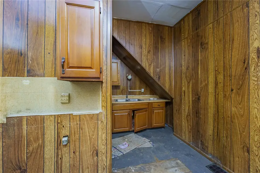 307 Xenia Avenue, Dayton, OH 45410 - #3