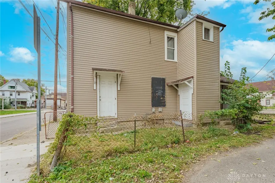 569 Corwin Avenue, Dayton, OH 45410 - #2