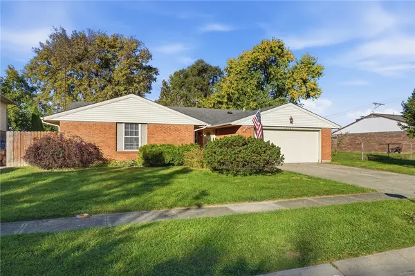 5161 Larchview Drive, Dayton, OH 45424