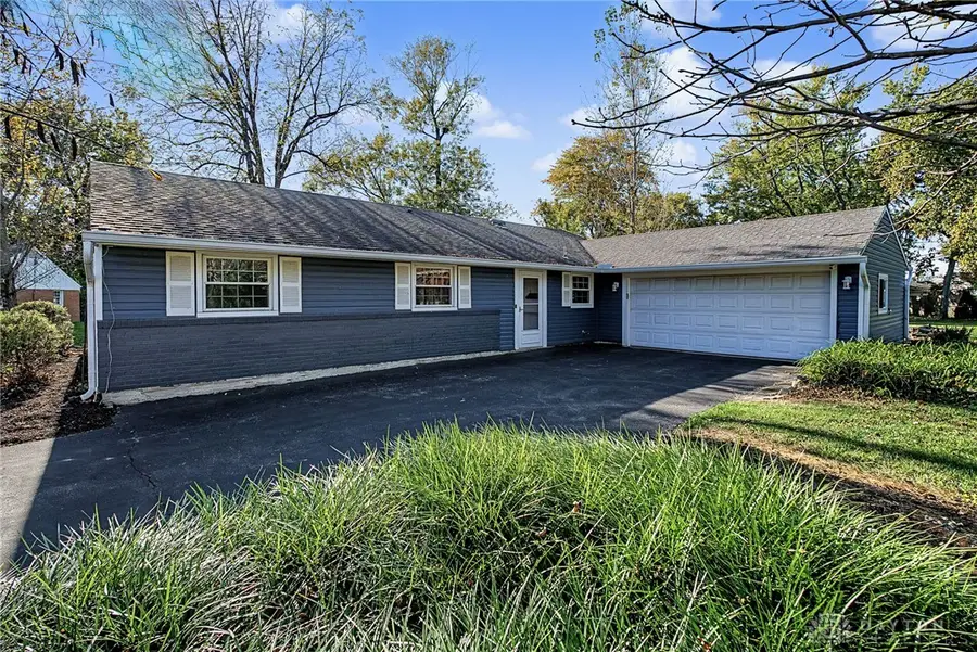 204 Anton Court, Centerville, OH 45458 - #2