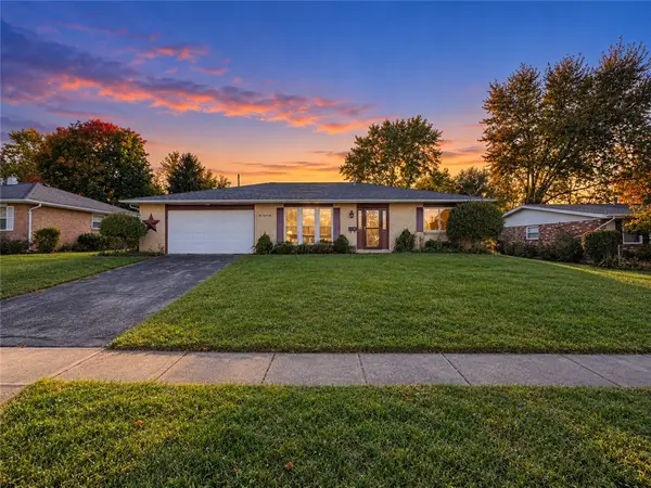 1026 Merrywood Drive, Englewood, OH 45322