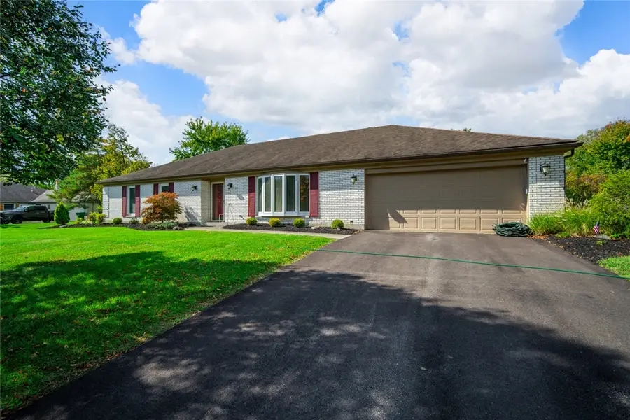 1582 Roamont Drive, Washington, OH 45459 - #3