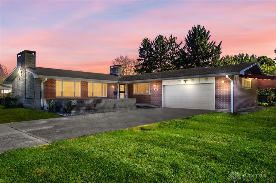 275 E Ankeney Mill Road, Xenia, OH 45385 - #2