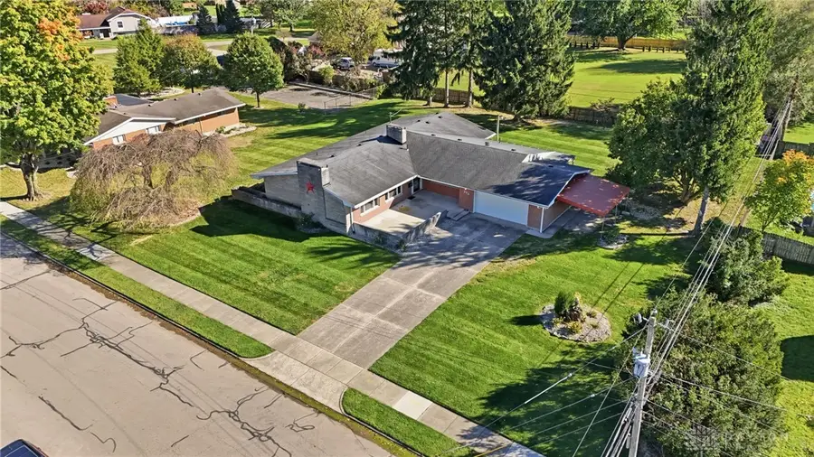 275 E Ankeney Mill Road, Xenia, OH 45385 - #3