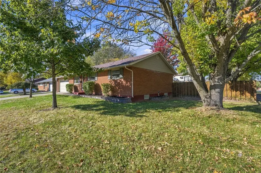 1231 Marsha Drive, Miamisburg, OH 45342 - #3
