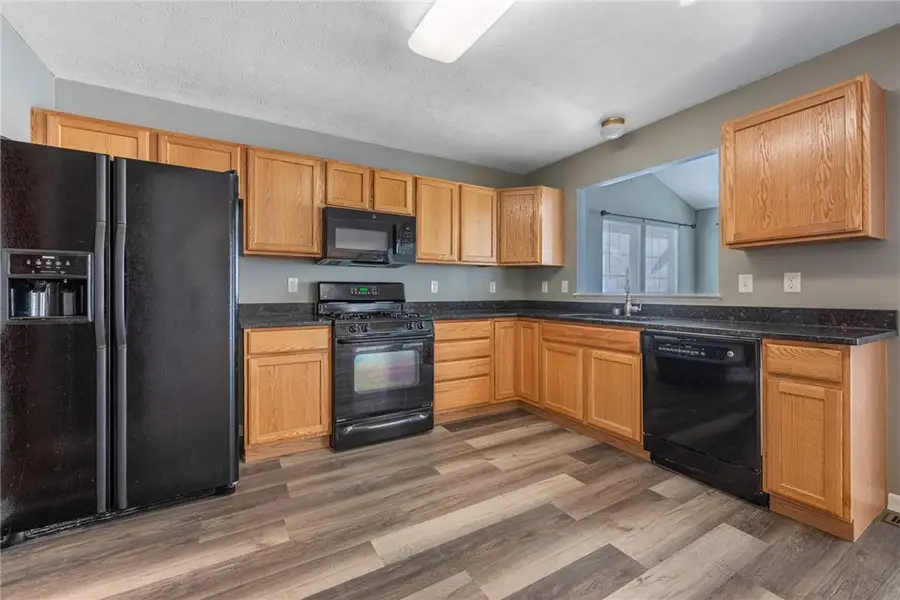 3507 King Edward Way, Beavercreek, OH 45431 - #2