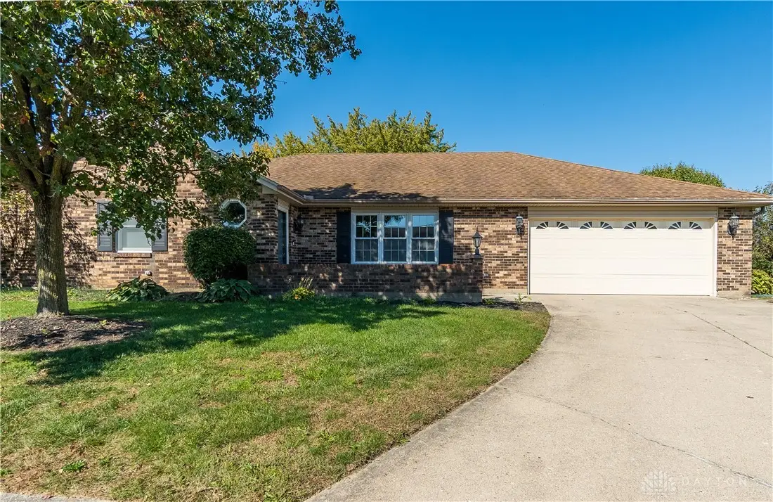 721 Rockridge Circle, Vandalia, OH 45377 - #1