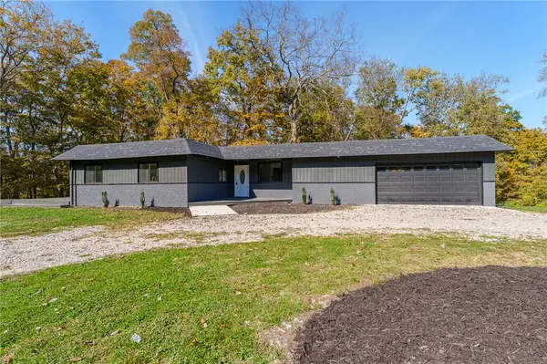 2160 Waynesville Road, Sugarcreek Twp, OH 45305