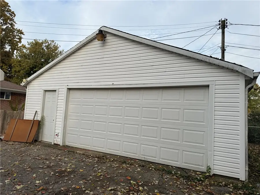 419 E High Street, Eaton, OH 45320 - #2