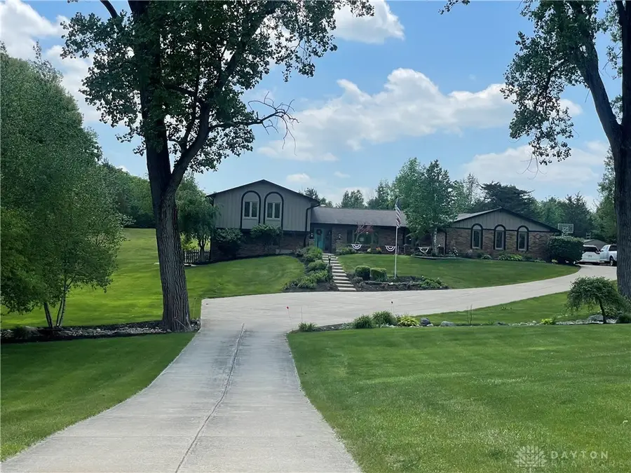 7700 Chambersburg Road, Huber Heights, OH 45424 - #2