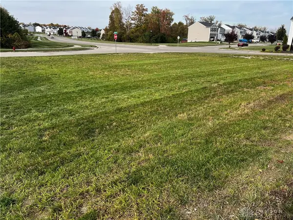 5696 Woodcreek Drive, Middletown, OH 45042